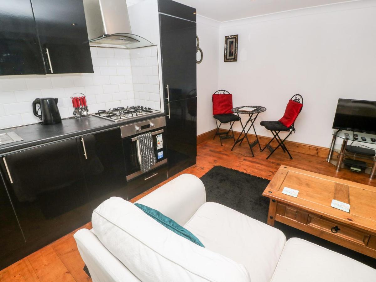 Maia House Appartamento Penryn Esterno foto