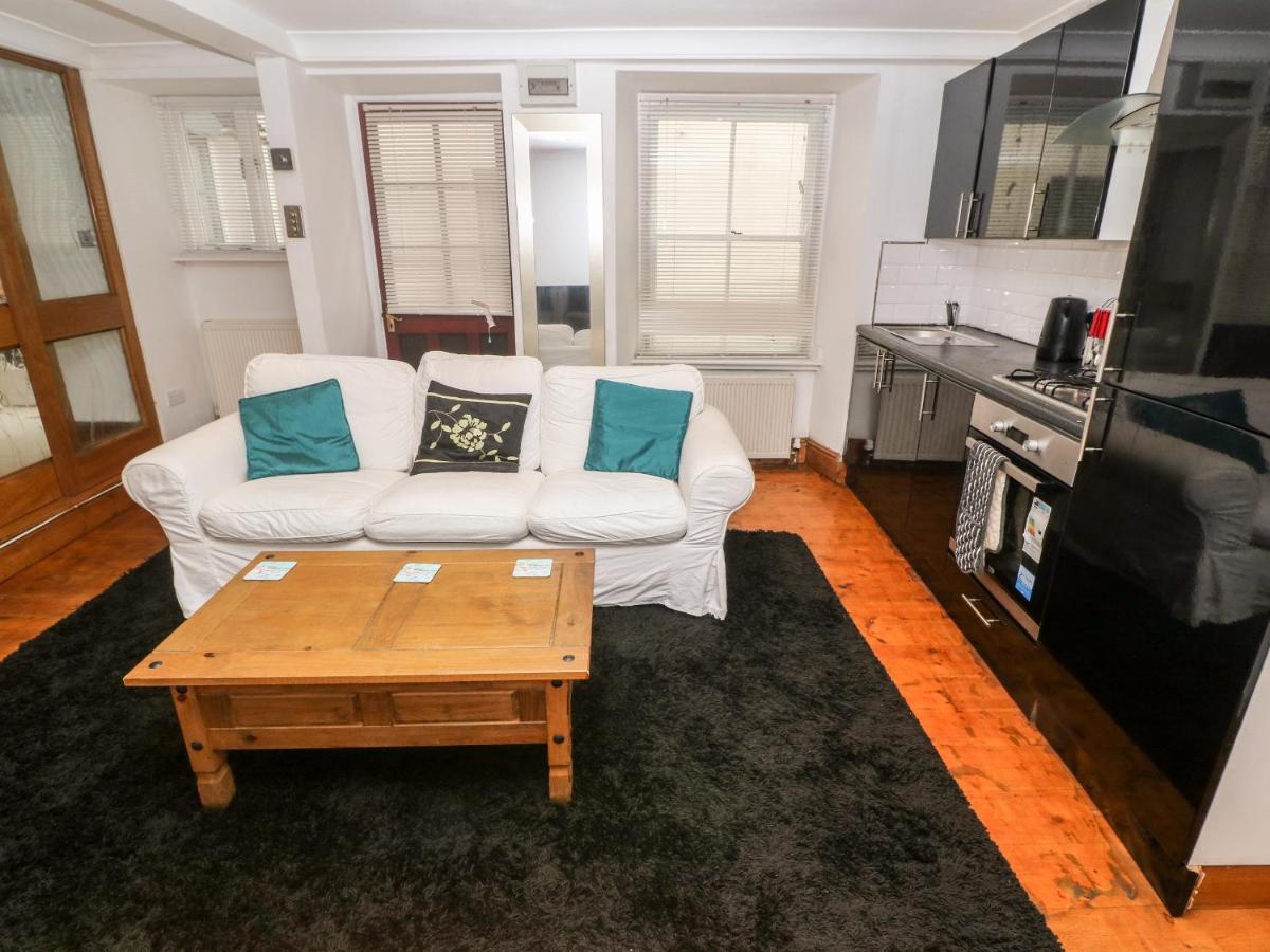 Maia House Appartamento Penryn Esterno foto