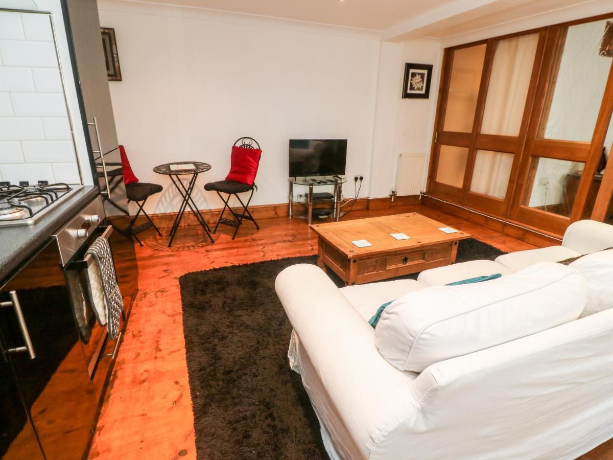 Maia House Appartamento Penryn Esterno foto